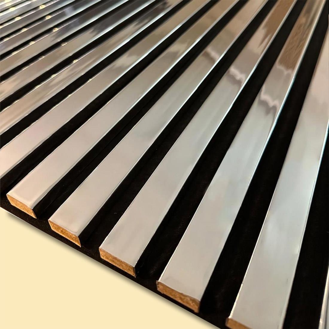 Lux Akustikpaneel Wandpaneel Silber 60*280 cm